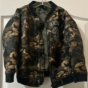 ENCYE Camoflage Bomber Jacket Kid’s Size 5/6